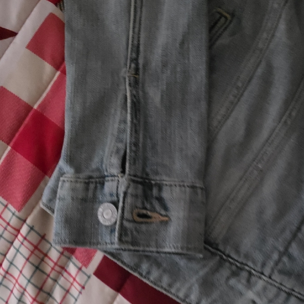 Levi's Light Gray Denim Jacket - image 6